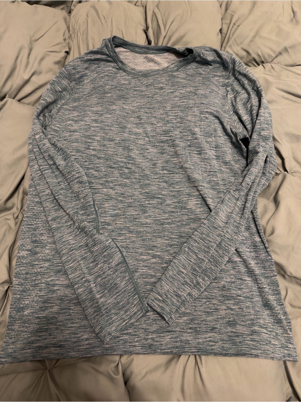 lululemon athletica Men’s Metal Vent Tech Long Sleeve Heathered Blue Top